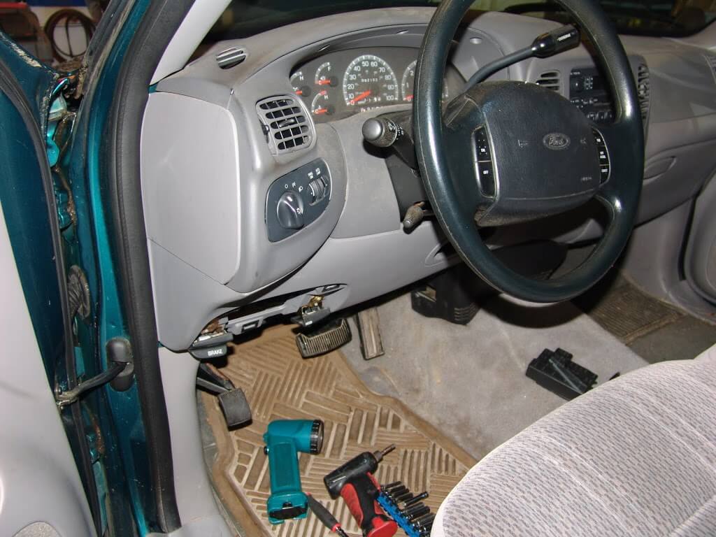 Sparkys Answers - 1997 F150, Changing The GEM Module ... 77 ford f 150 ignition wiring diagram 