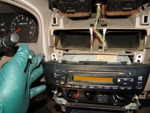 Sparky's Answers - 2006 Nissan Sentra A/C Stuck On Heat Sparky's Answers - 2006 Nissan Sentra A/C Stuck On Heat